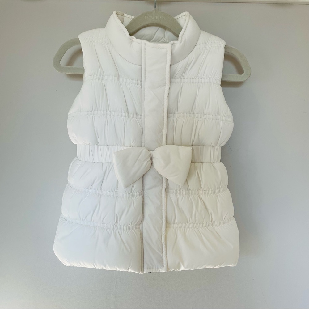 Maggie & Zoe White Puffer Vest with Bow 4T